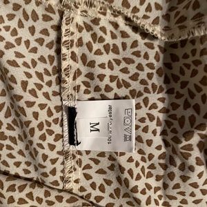 Light and thin wrap blouse